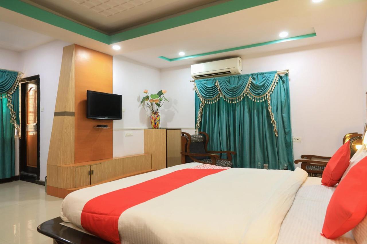 Oyo Flagship 77764 Hotel Rahul Ganeshpeth Colony Nagpur Exterior foto